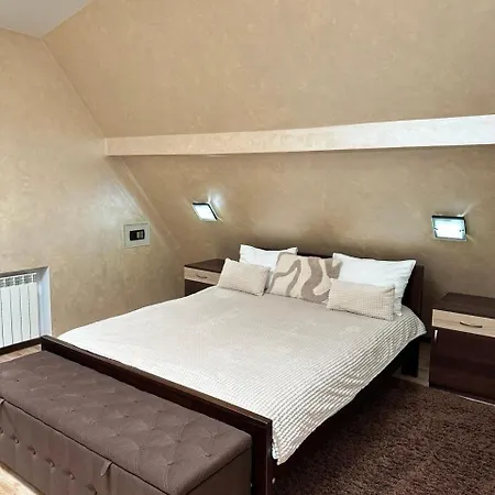 Apartment яна